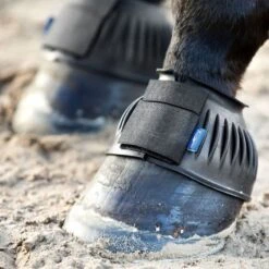 Horze Ribbed Bell Boots - Black 9 Horze Ribbed Bell Boots - Black -Equestrian Supplies Shop 454339 800 800