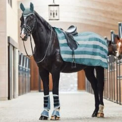 Horze Wilton Fleece Riding Blanket - Arctic/Blue Fog 7 Horze Wilton Fleece Riding Blanket - Arctic/Blue Fog -Equestrian Supplies Shop 583424 800 800