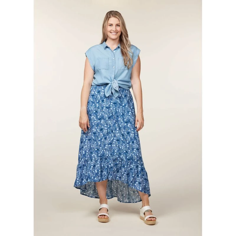 EQL Women's Tencel Rolled Cuff Shirt - Chambray 5 EQL Women's Tencel Rolled Cuff Shirt - Chambray - Image 3