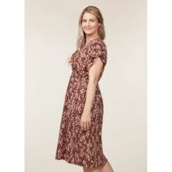 EQL Women's Inspired V-Neck Dress - Sangria Hoofprint Meadow 10 EQL Women's Inspired V-Neck Dress - Sangria Hoofprint Meadow -Equestrian Supplies Shop 645024 800 800