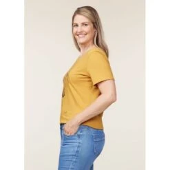 EQL Women's Graceful Horse T-Shirt - Dijon -Equestrian Supplies Shop 645219 800 800