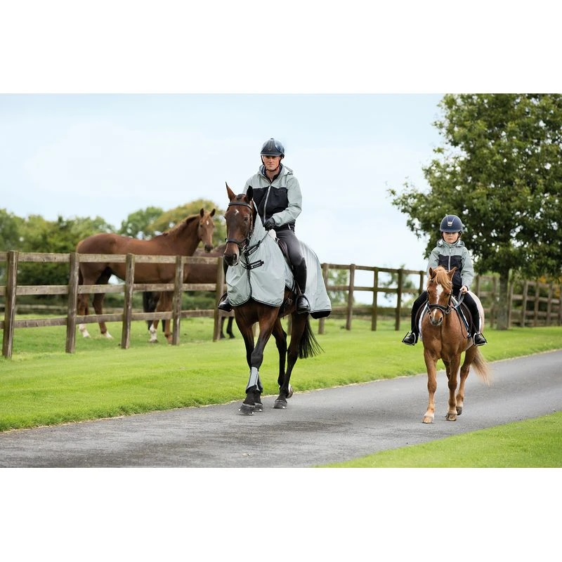 Horseware Kids' Corrib Reflective Jacket - Reflective Grey 6 Horseware Kids' Corrib Reflective Jacket - Reflective Grey - Image 4